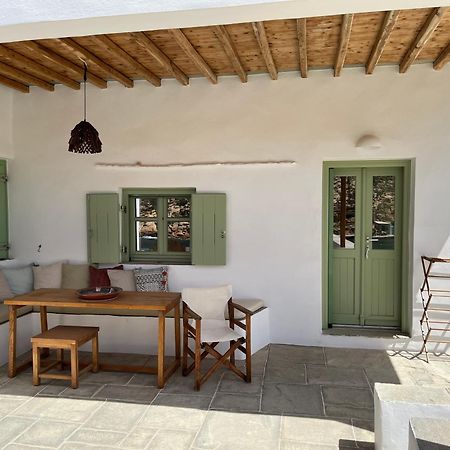 Cherronisos  Psarona Hospitalityゲストハウス エクステリア 写真