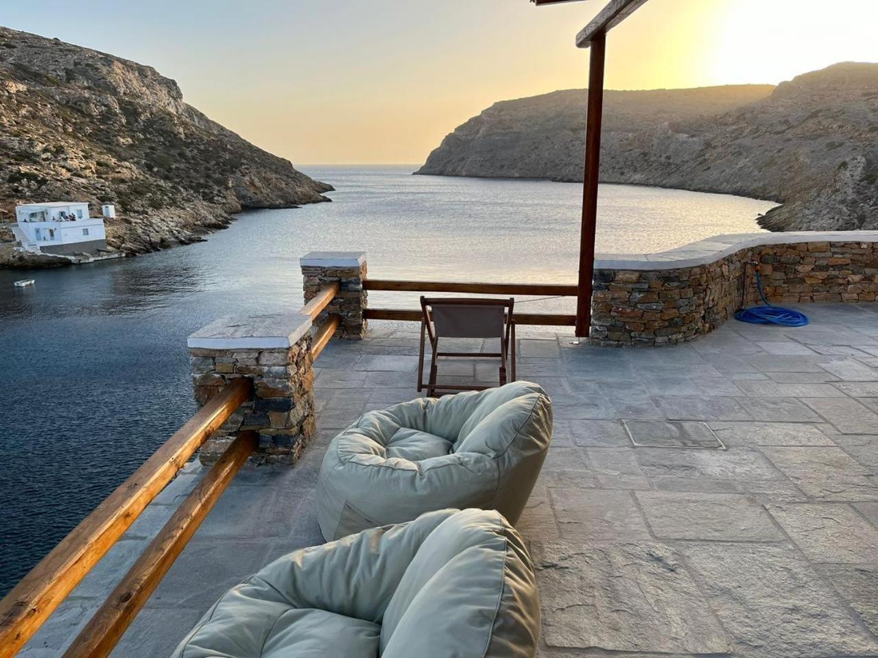 Cherronisos  Psarona Hospitalityゲストハウス エクステリア 写真