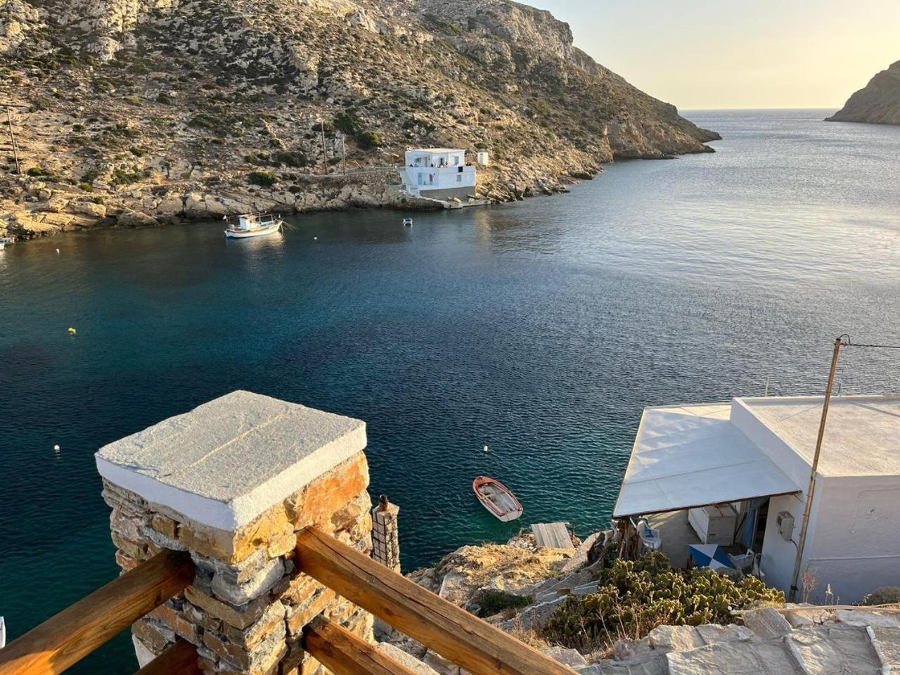 Cherronisos  Psarona Hospitalityゲストハウス エクステリア 写真