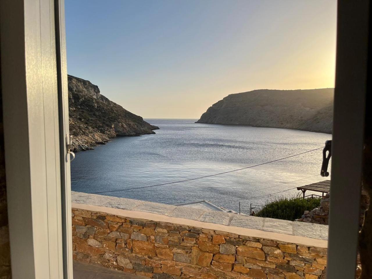 Cherronisos  Psarona Hospitalityゲストハウス エクステリア 写真